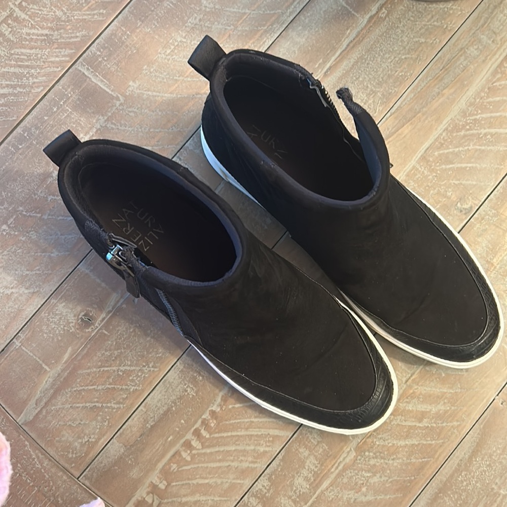 Naturalizer Suede Flat Booties - image 3